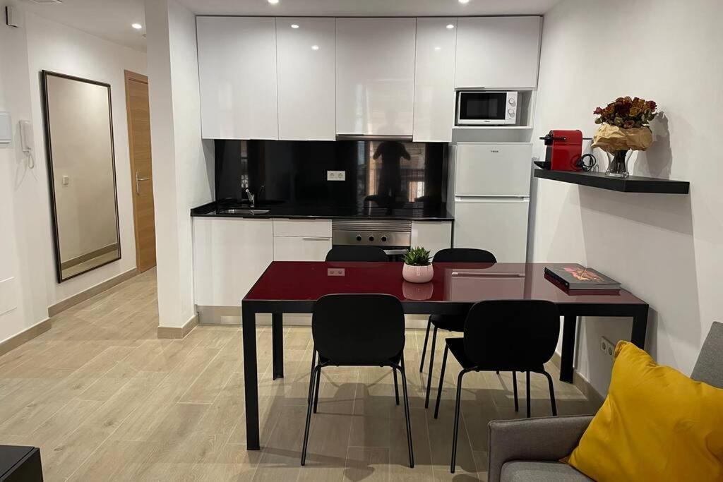 Casa Ferrers Piso 2 Piso Reformado En El Casco Antiguo De Tarragona Apartment ภายนอก รูปภาพ